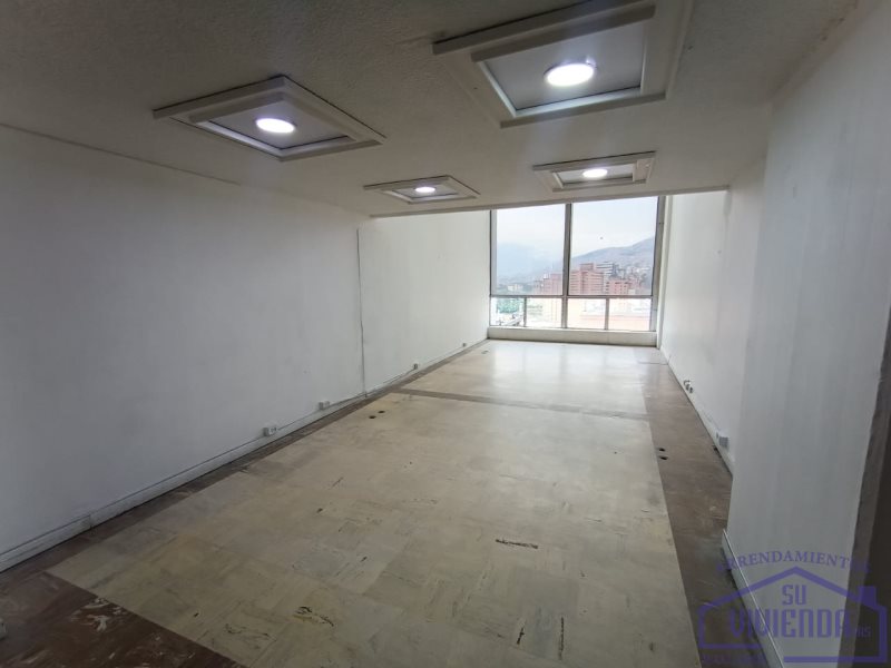 Oficina en Arriendo en Centro
