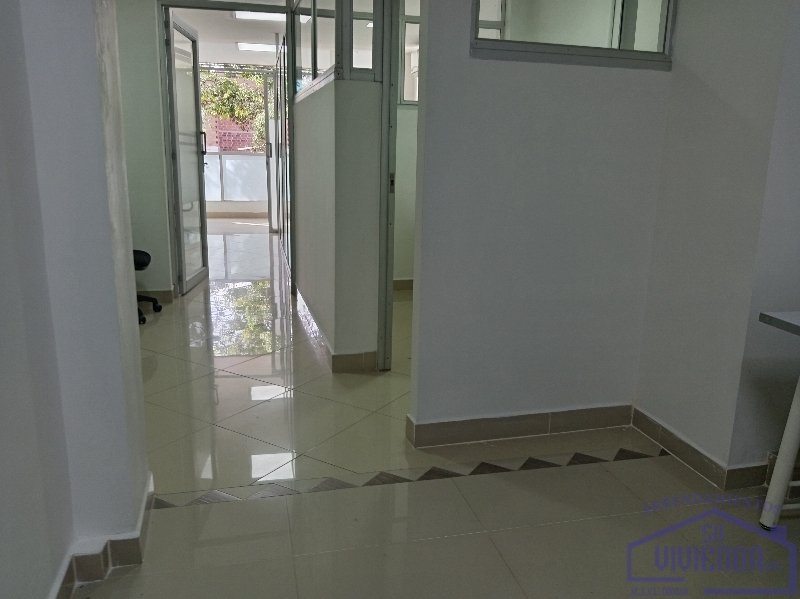 Oficina en Arriendo en Suramericana