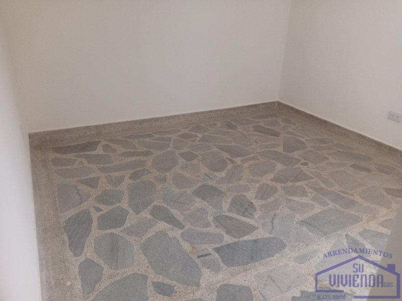 Local en Arriendo en Rodeo Norte