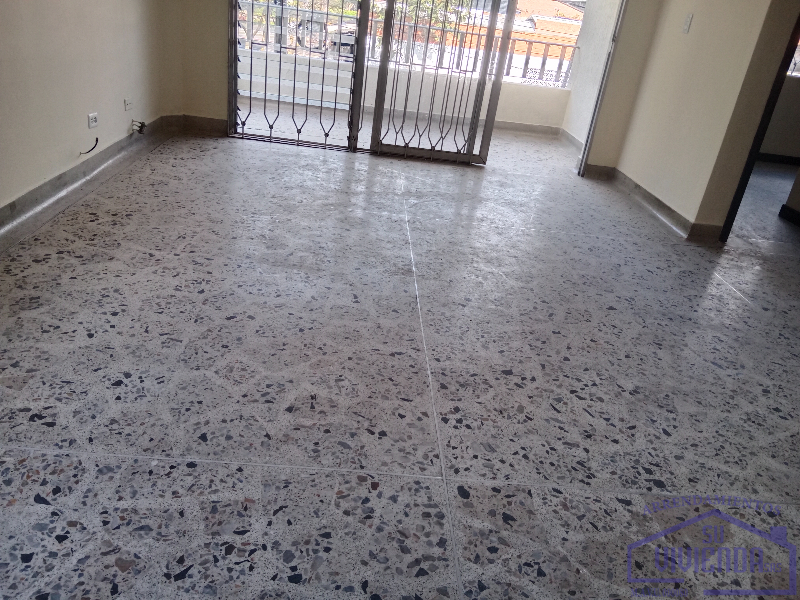 Casa-local en Arriendo en Guayabal