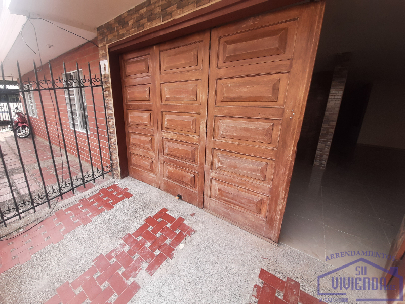 Casa-local en Arriendo en Campo Amor